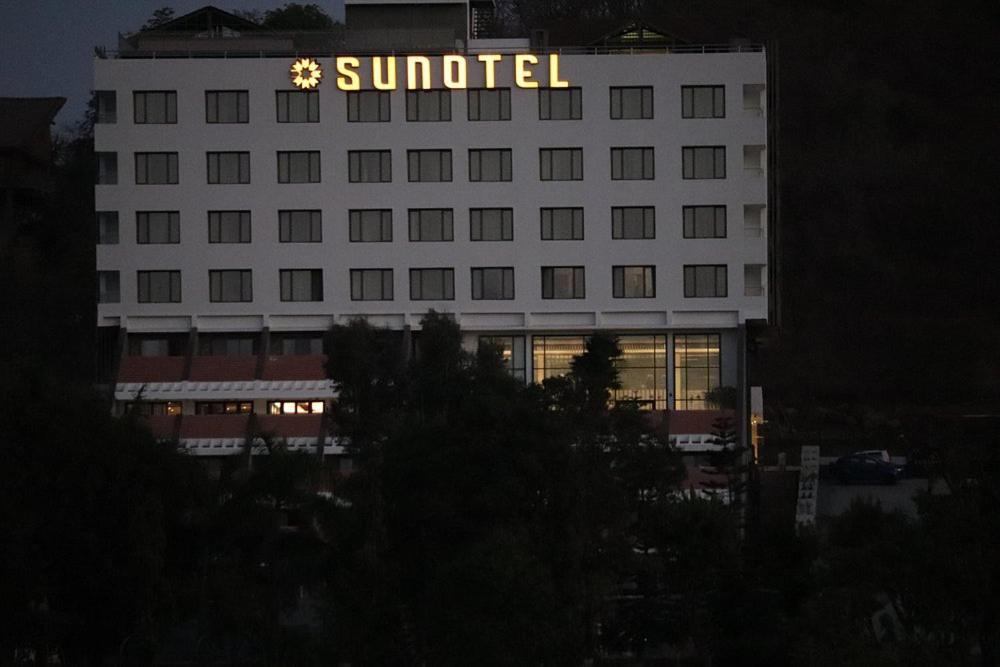 Sunotel Saputara Exterior foto